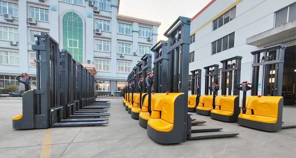 Electric Pedestrian Stacker