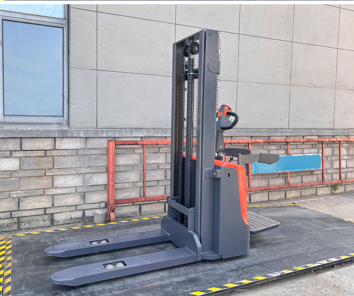 Technical data of semi electric stacker CDD20