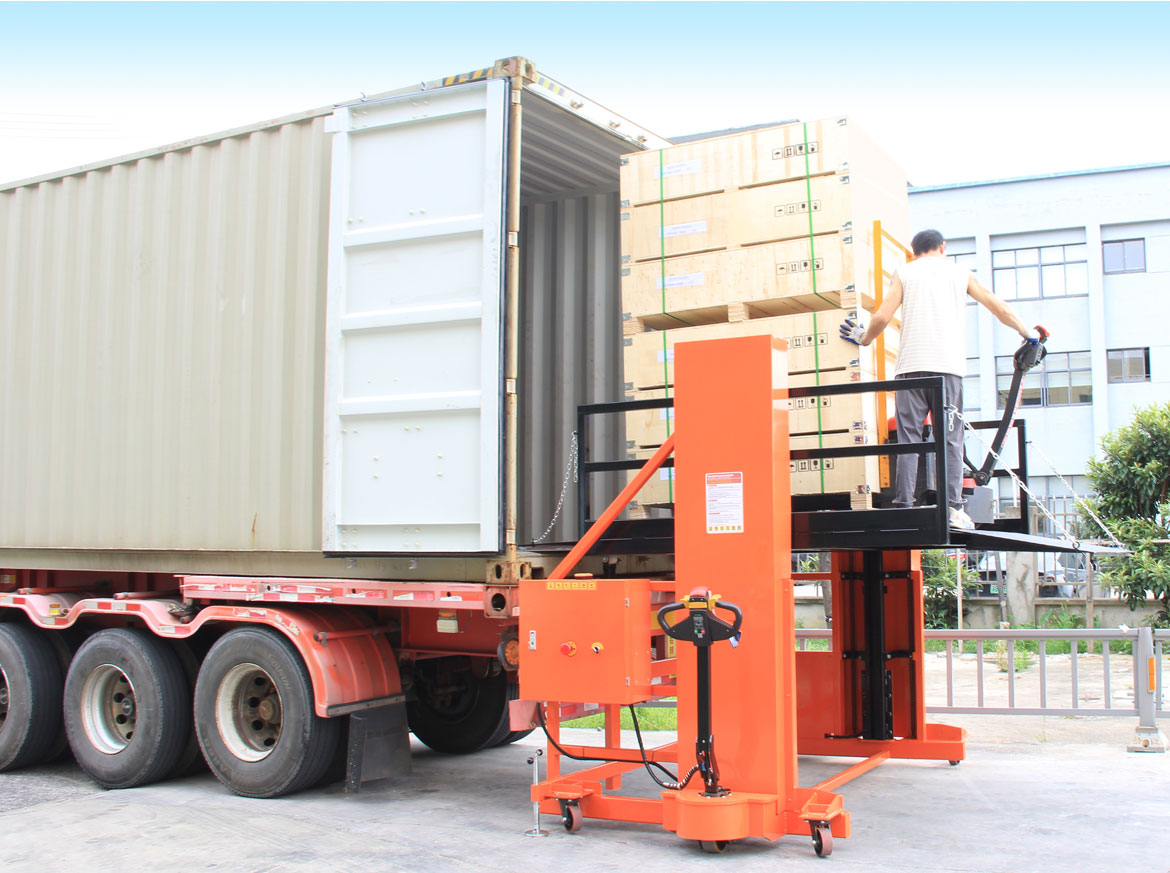 Mobile Dock Lift